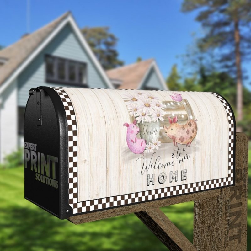 Cute Farmhouse Pig Family Decorative Curbside Farm Mailbox Cover